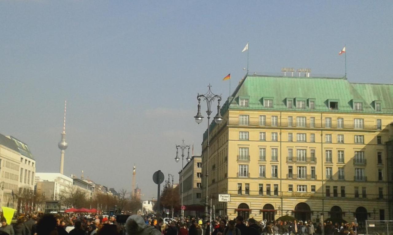 Berlin - Schoenefeld Gruene Wohnung Zewnętrze zdjęcie