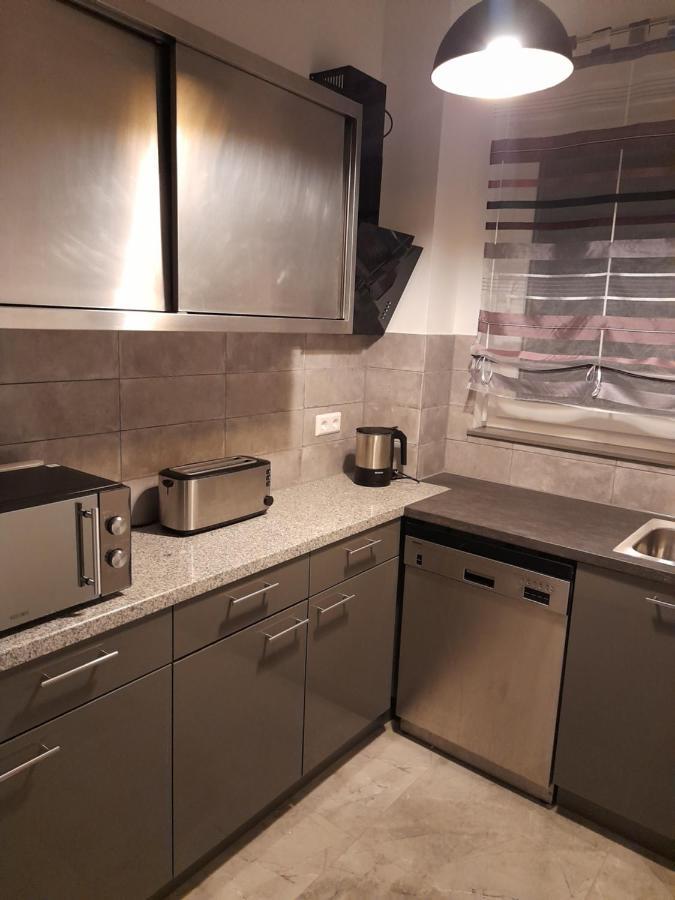 Berlin - Schoenefeld Gruene Wohnung Zewnętrze zdjęcie