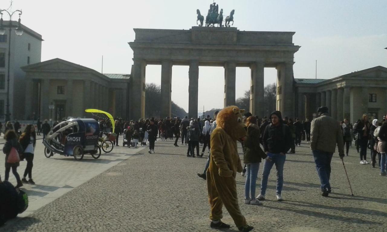 Berlin - Schoenefeld Gruene Wohnung Zewnętrze zdjęcie